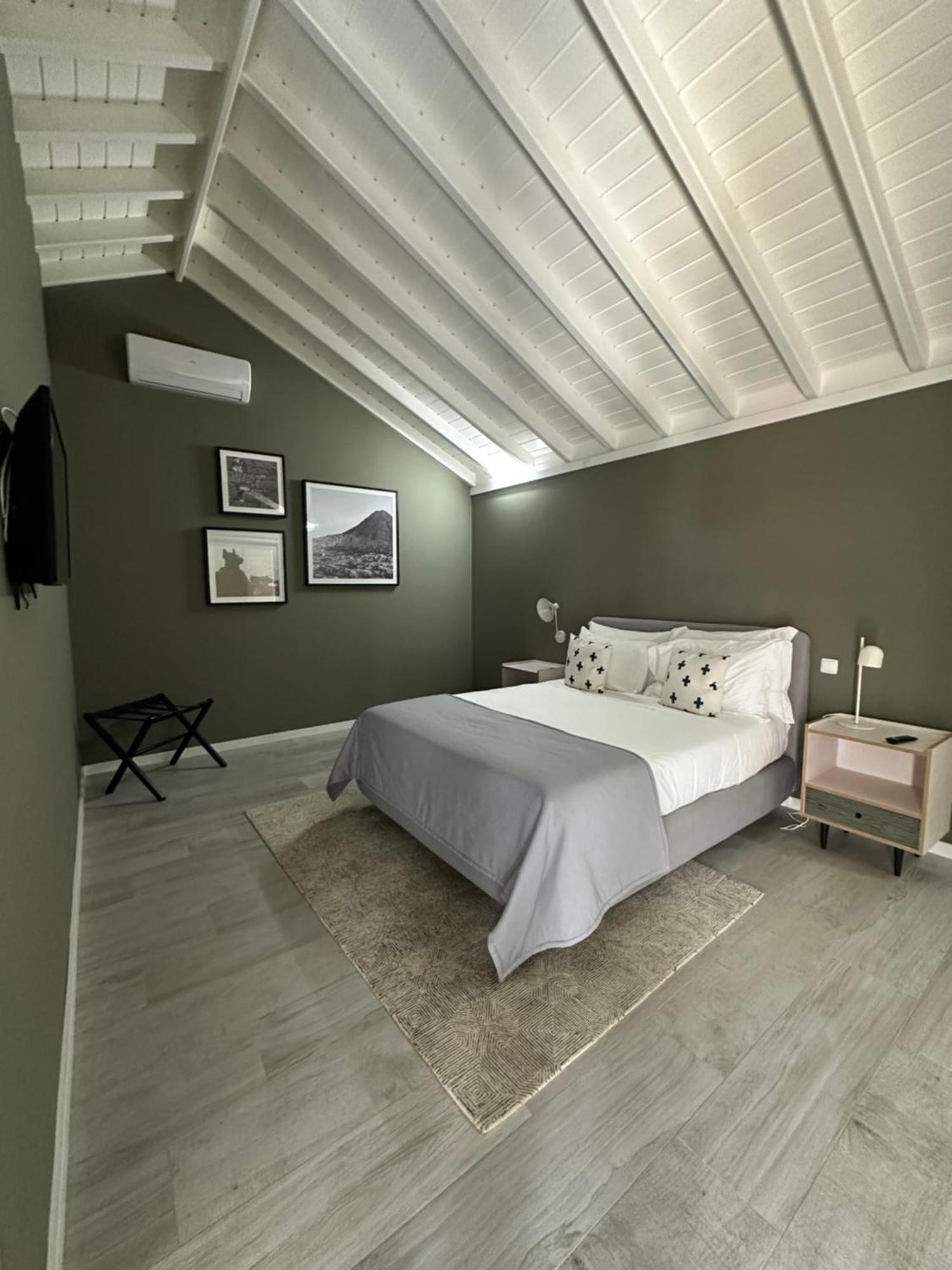 Vinhas Do Calhau Aparthotel Madalena  Bagian luar foto